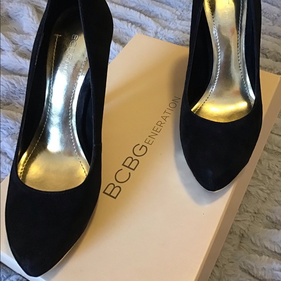 SOLD! BCBGeneration- BG-Putnam suede pumps - Picture 2 of 8